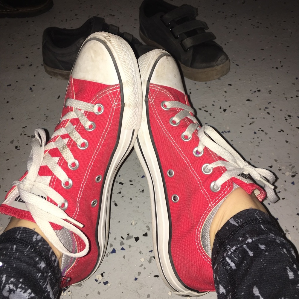 Red converse